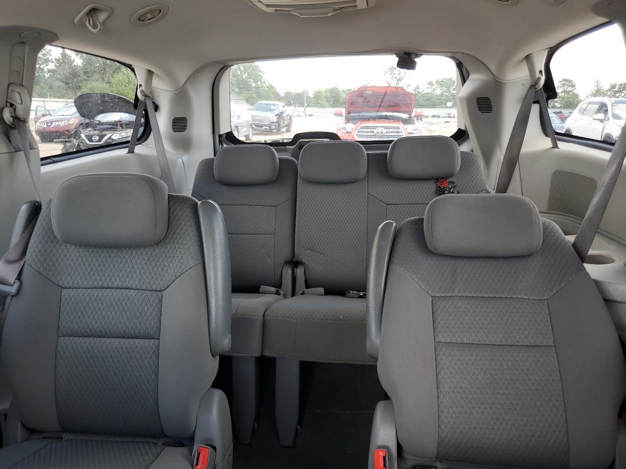 2010 Chrysler Town & Country Touring VIN: 2A4RR5D12AR221470 Lot: 84046075