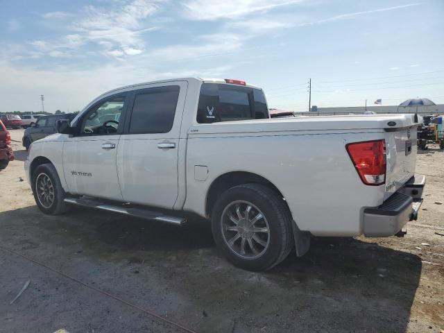  NISSAN TITAN 2014 Белы