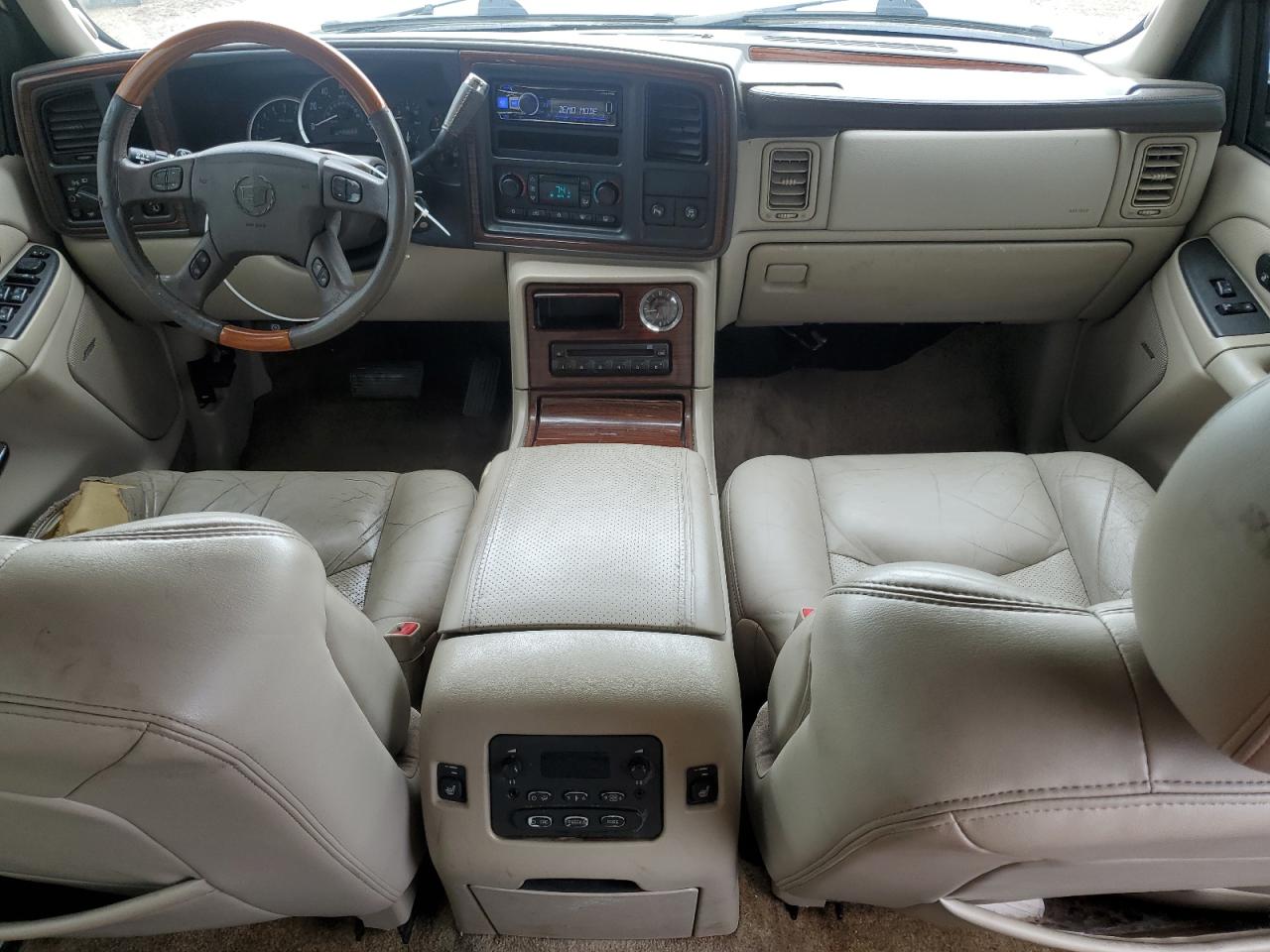 2003 Cadillac Escalade Luxury VIN: 1GYEK63N53R226703 Lot: 61432195
