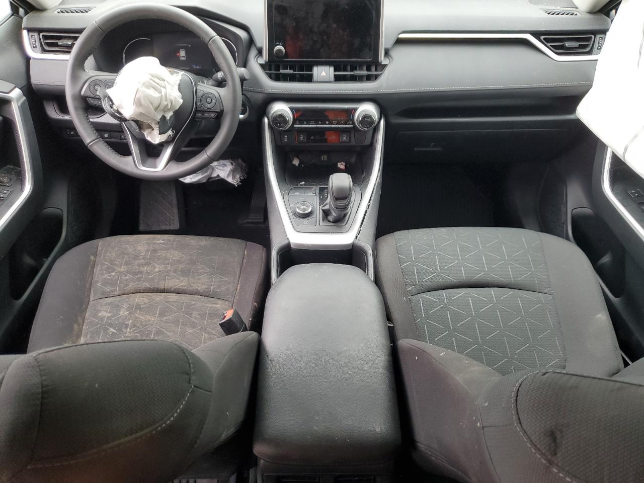 4T3RWRFV1RU131864 TOYOTA RAV4 2024
