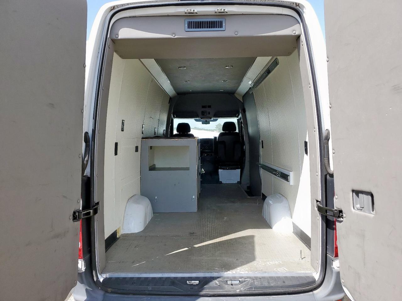 2019 Mercedes-Benz Sprinter 2500 VIN: WD3PE8CD6HP382321 Lot: 60629815