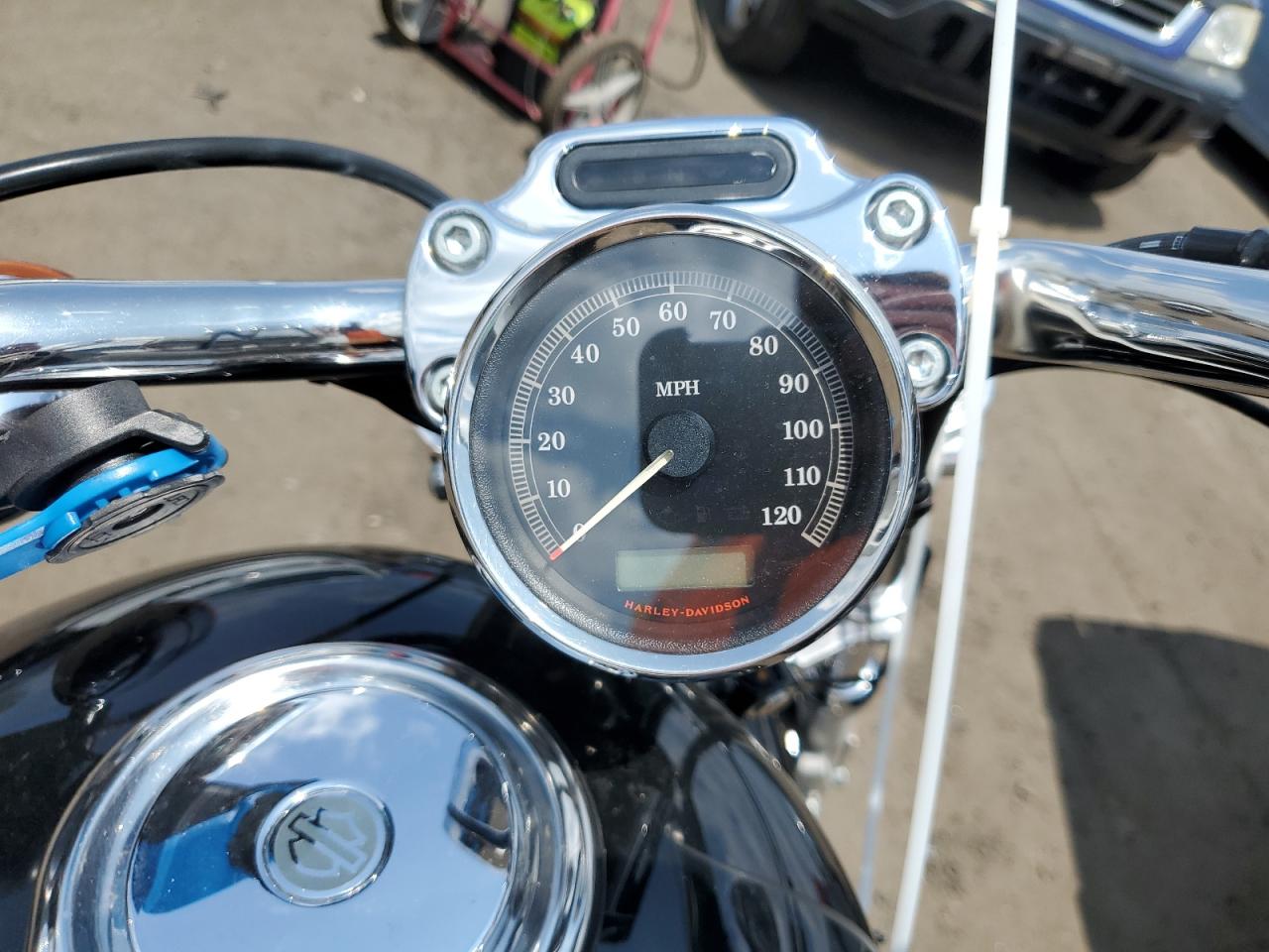 2010 Harley-Davidson Xl1200 C VIN: 1HD1CT318AC402364 Lot: 61720675