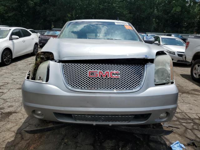  GMC YUKON 2013 Silver