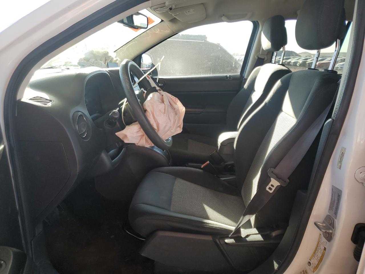 2016 Jeep Compass Sport VIN: 1C4NJCBA8GD742949 Lot: 61607635