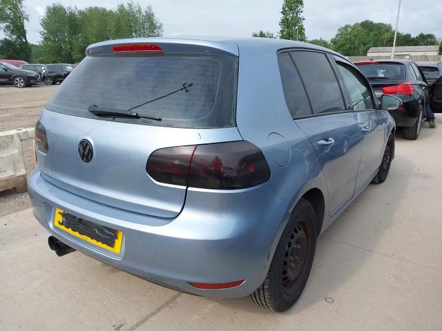 2009 VOLKSWAGEN GOLF S TSI
