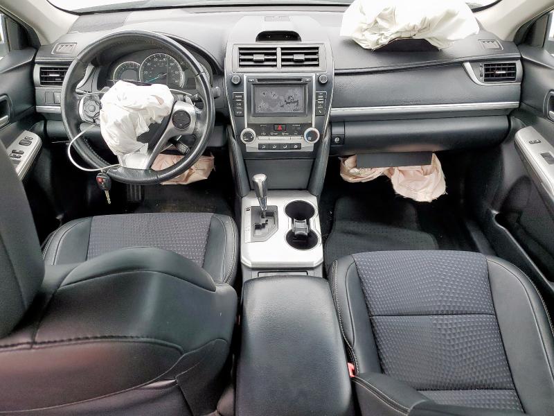  TOYOTA CAMRY 2014 Сріблястий