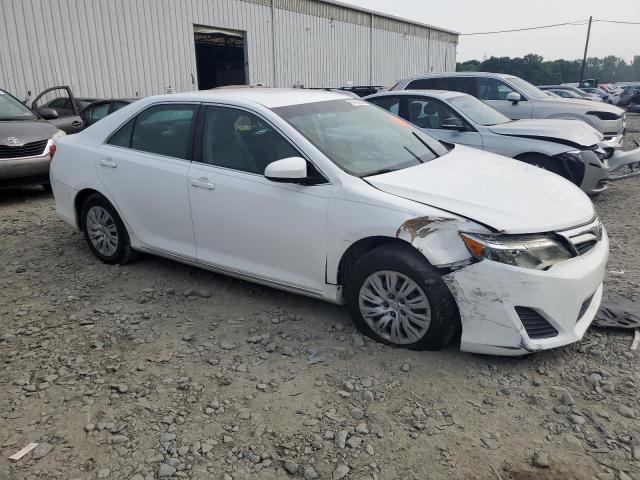  TOYOTA CAMRY 2012 Biały