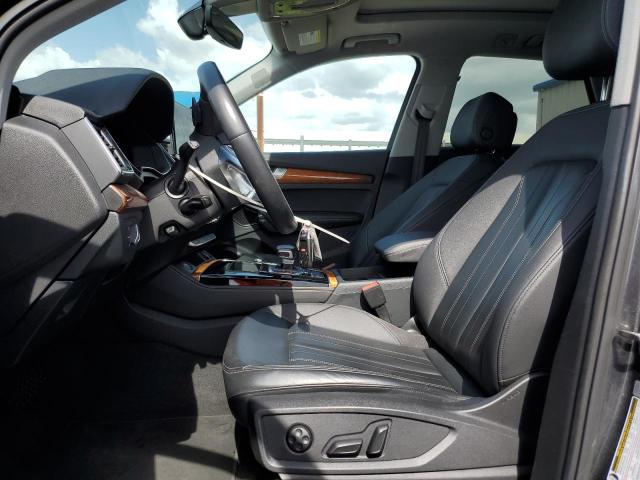  AUDI Q5 2023 Серый