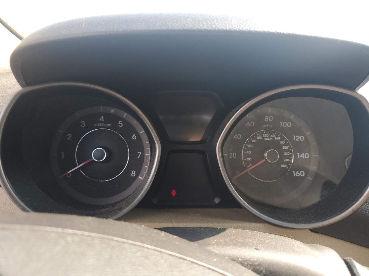 HYUNDAI ELANTRA 2012 VIN 5NPDH4AE7CH118498 фото 9