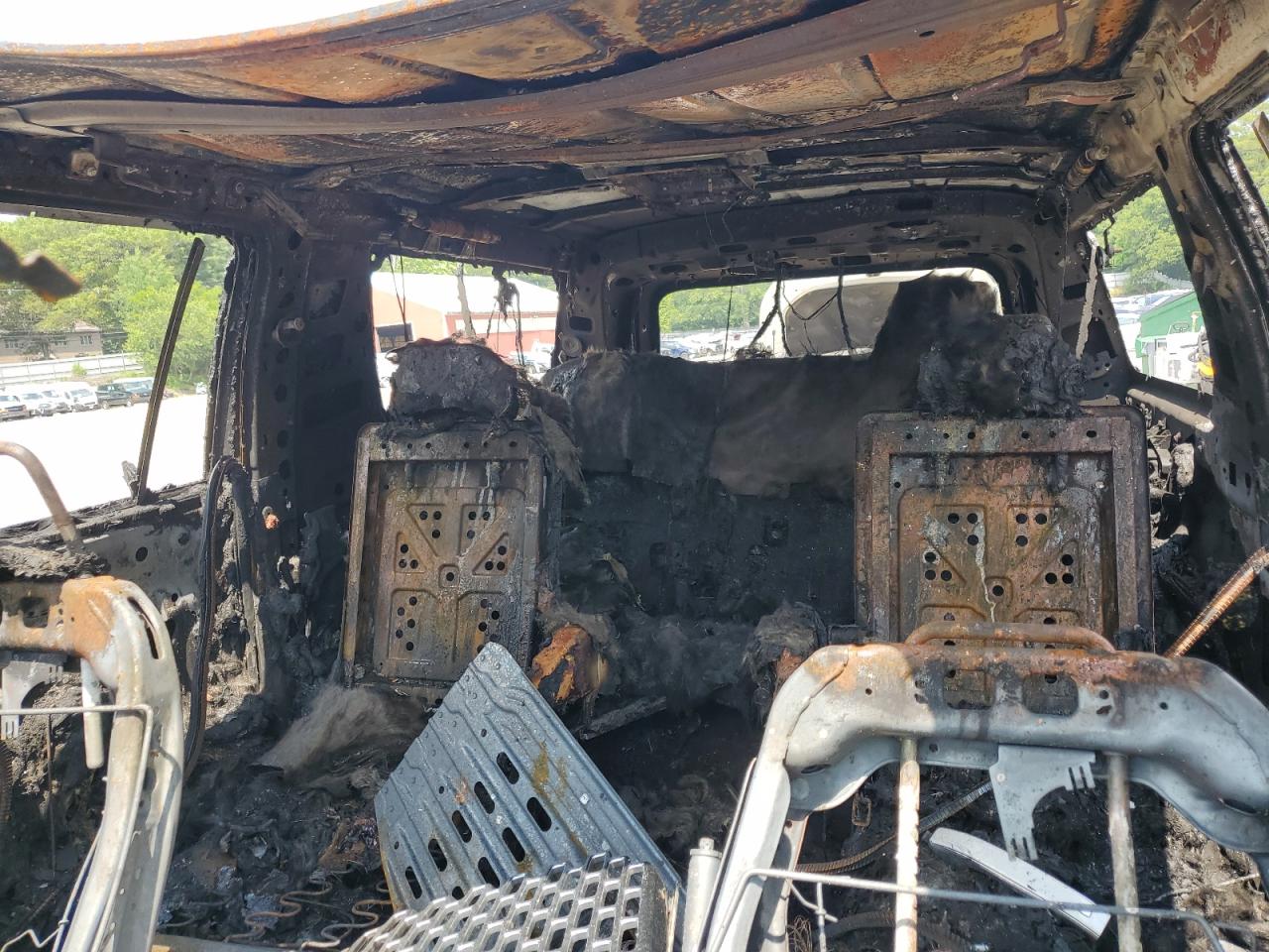 2016 GMC Yukon Xl Denali VIN: 1GKS2HKJ4GR385709 Lot: 60851905