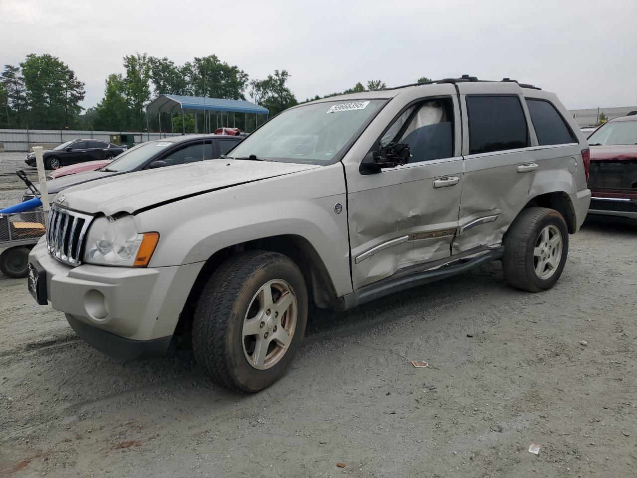 2007 Jeep Grand Cherokee Limited for Sale in Spartanburg, SC - Side