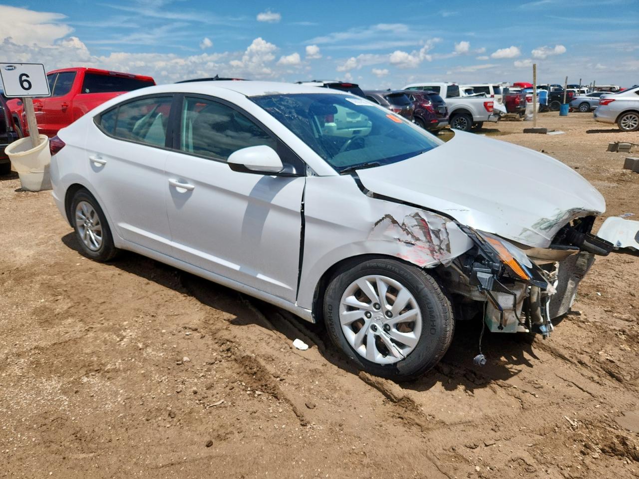 HYUNDAI ELANTRA 2019 VIN 5NPD74LF5KH436854 фото 4