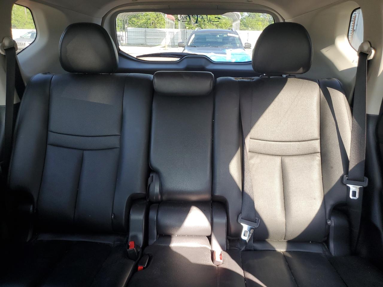 5N1AT2MT8HC756001 NISSAN ROGUE 2017