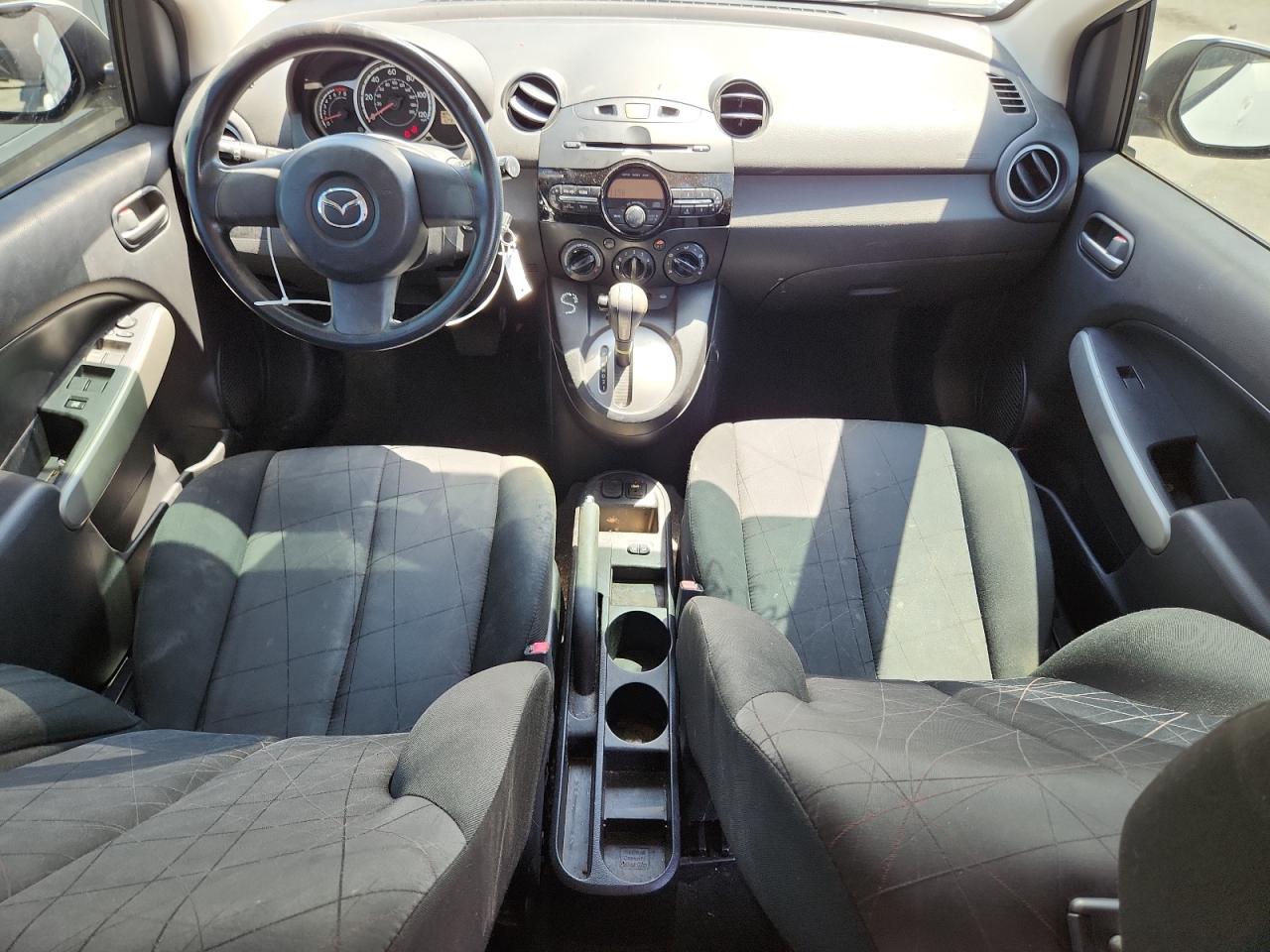2014 Mazda Mazda2 Sport VIN: JM1DE1KZ2E0183882 Lot: 61988195