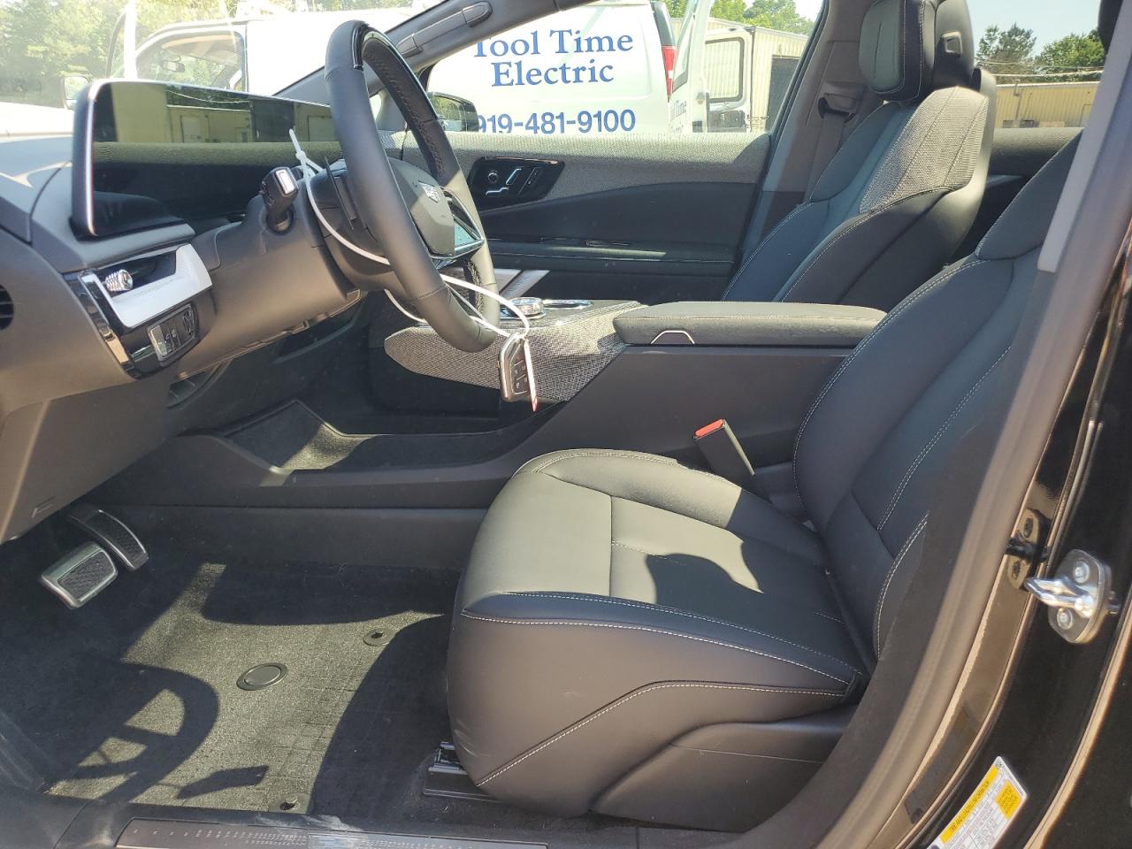 2025 Cadillac Optiq Sport VIN: 3GYK3EMR1SS188989 Lot: 62065105