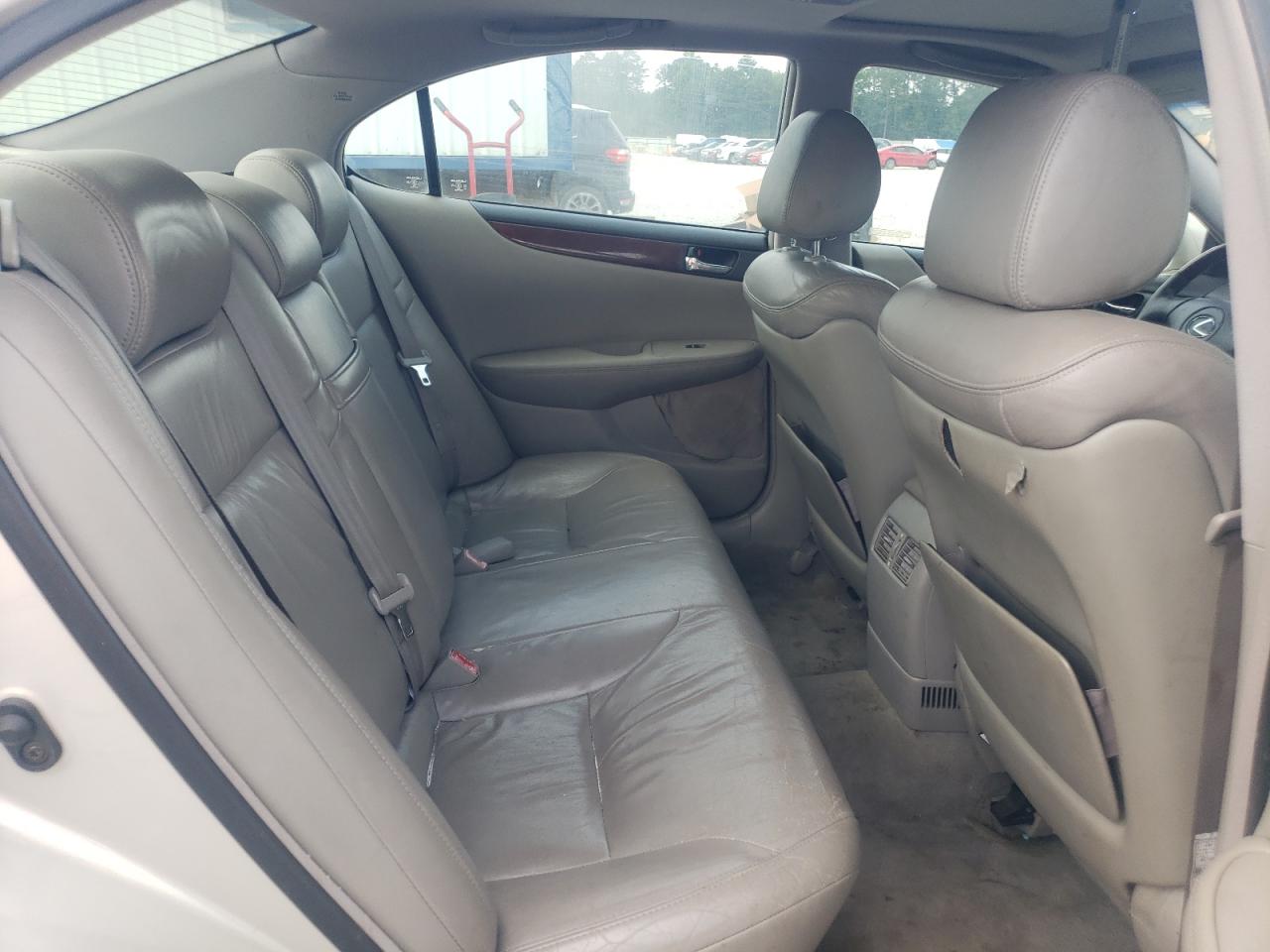 2003 Lexus Es 300 VIN: JTHBF30G430142358 Lot: 59692135