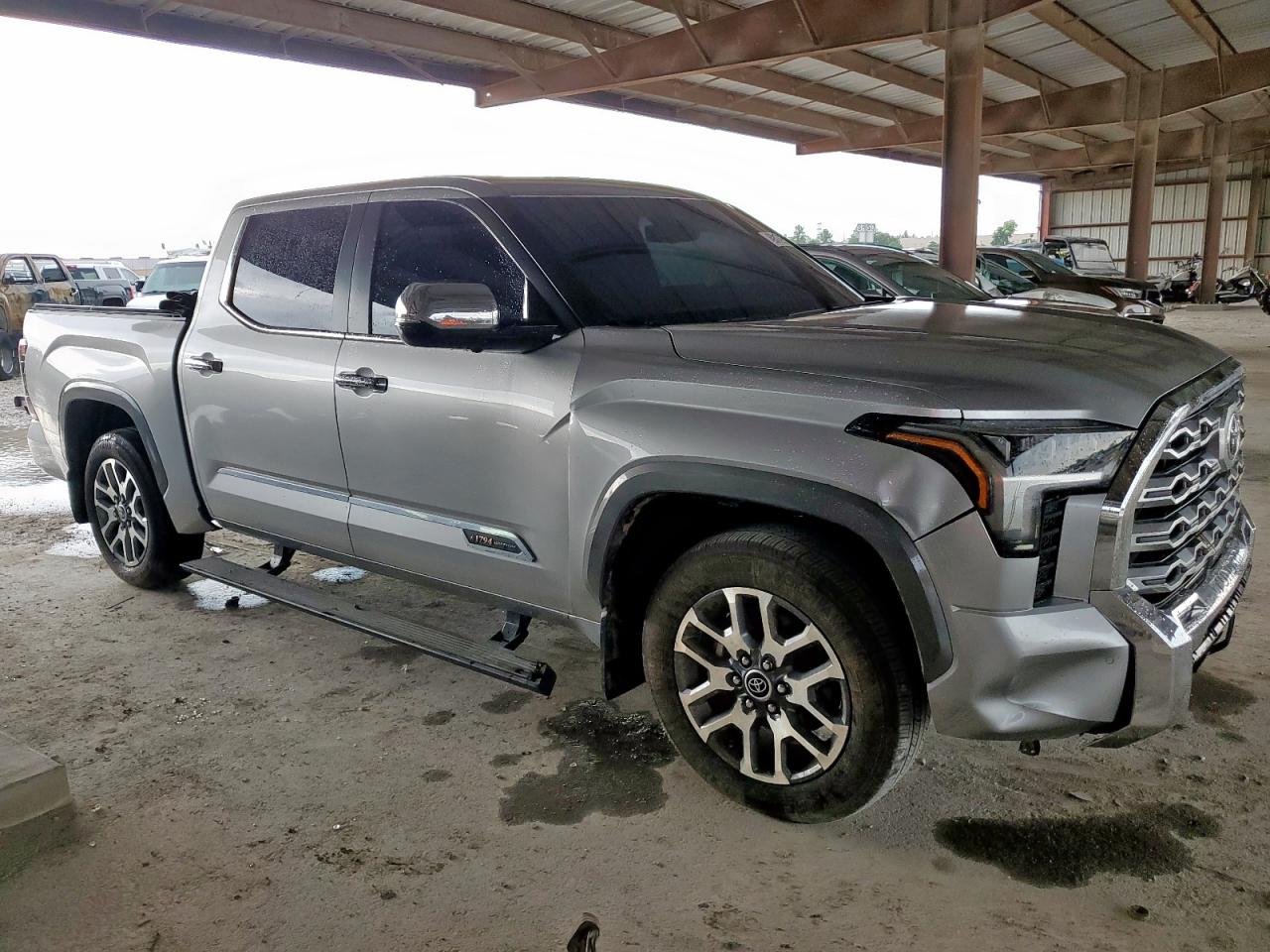 TOYOTA TUNDRA 2024 VIN 5TFMA5AB2RX036191 фото 4