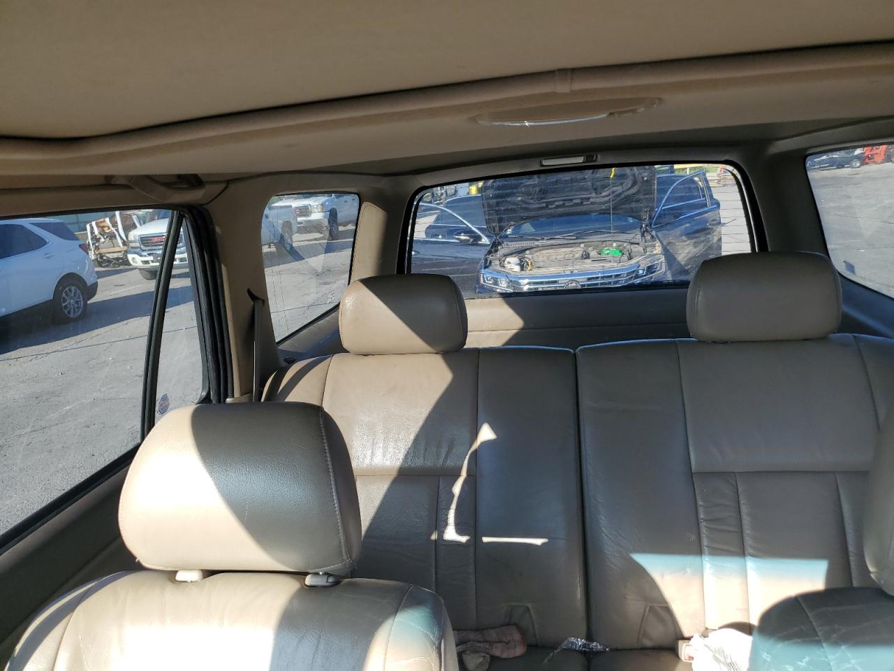 2000 Toyota 4Runner Limited VIN: JT3HN87R1Y0268370 Lot: 61373945
