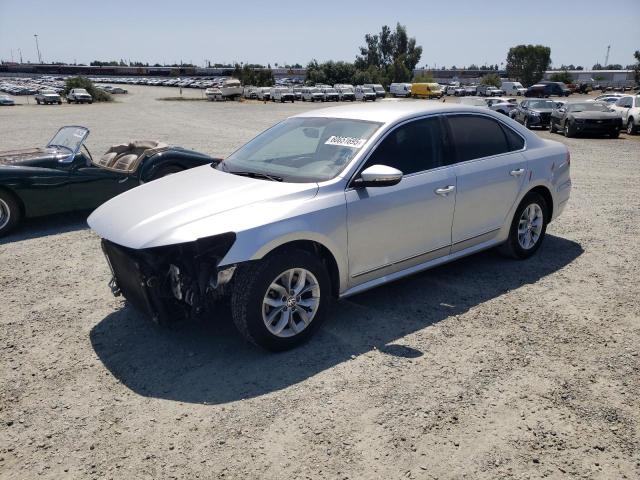  VOLKSWAGEN PASSAT 2017 Сріблястий