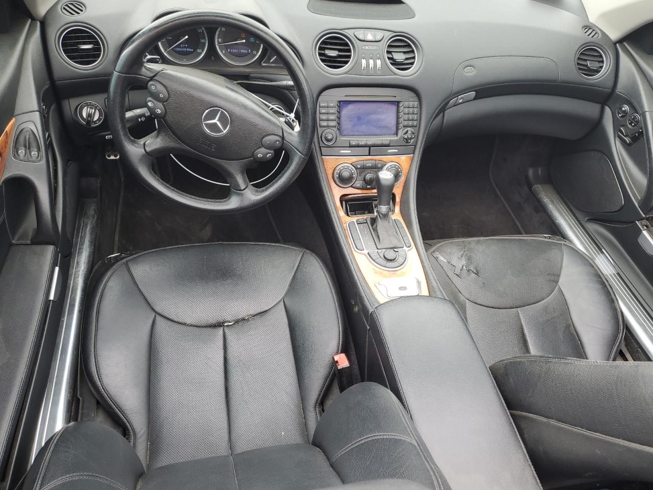 2008 Mercedes-Benz Sl 550 VIN: WDBSK71FX8F141468 Lot: 61036285