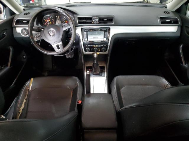  VOLKSWAGEN PASSAT 2012 Granatowy