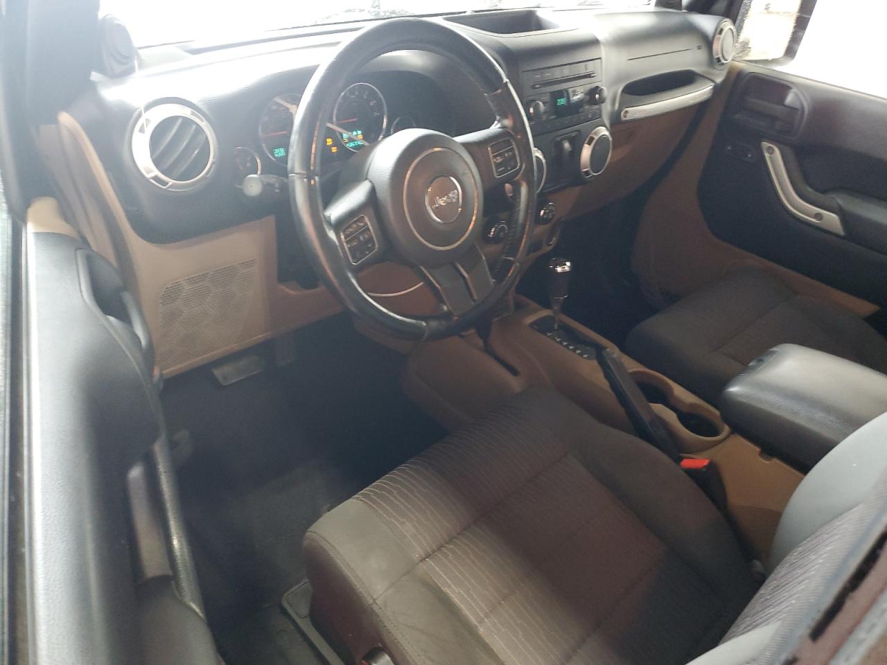 2011 Jeep Wrangler Sahara VIN: 1J4AA5D18BL606384 Lot: 61341025