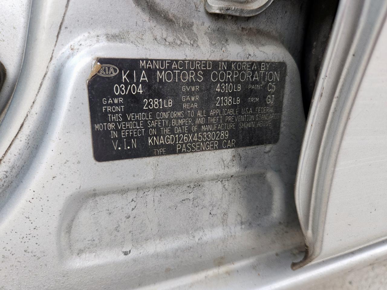 2004 Kia Optima Lx VIN: KNAGD126X45330289 Lot: 60424745