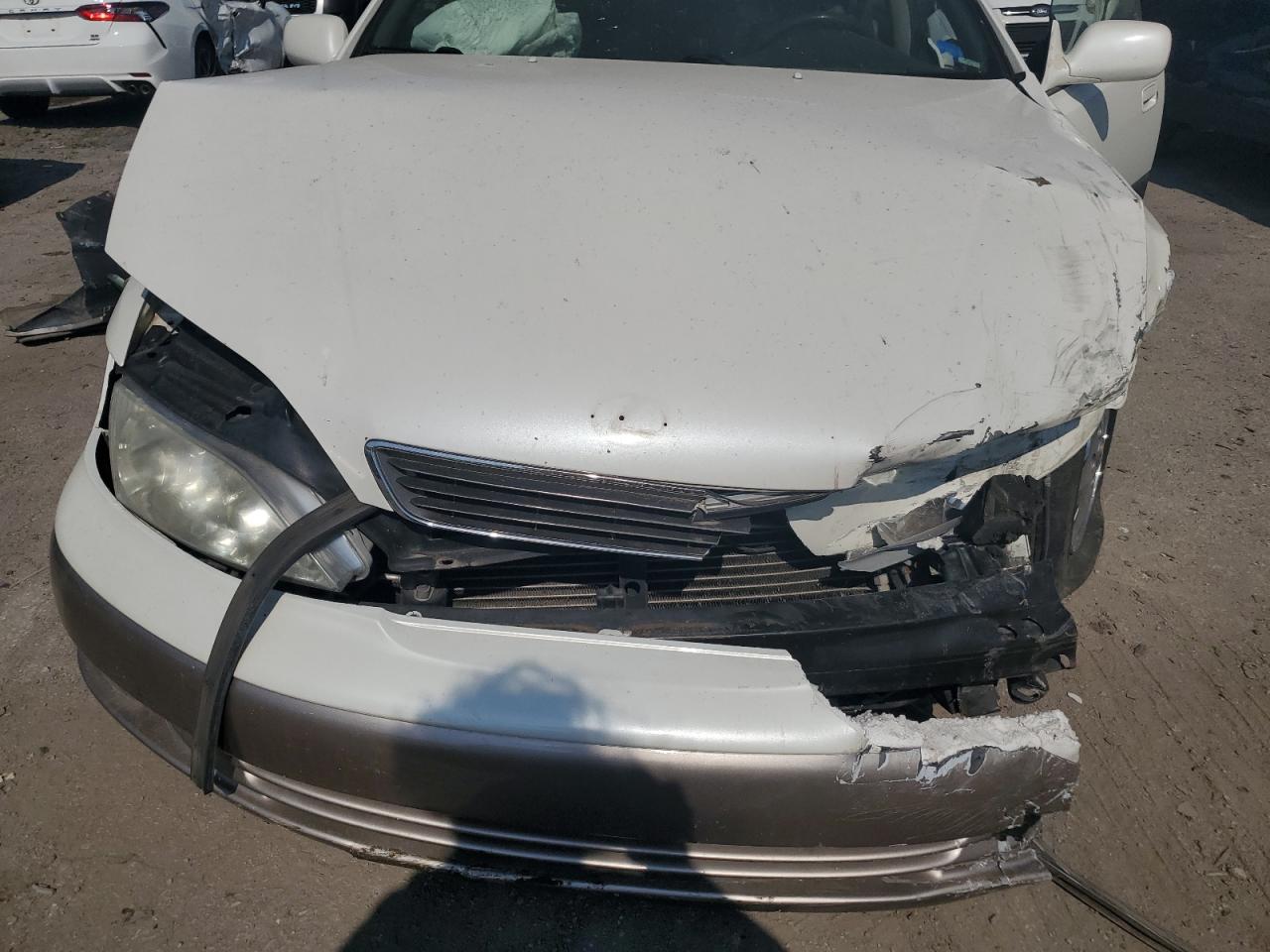 1998 Lexus Es 300 VIN: JT8BF28G3W5036246 Lot: 61221385