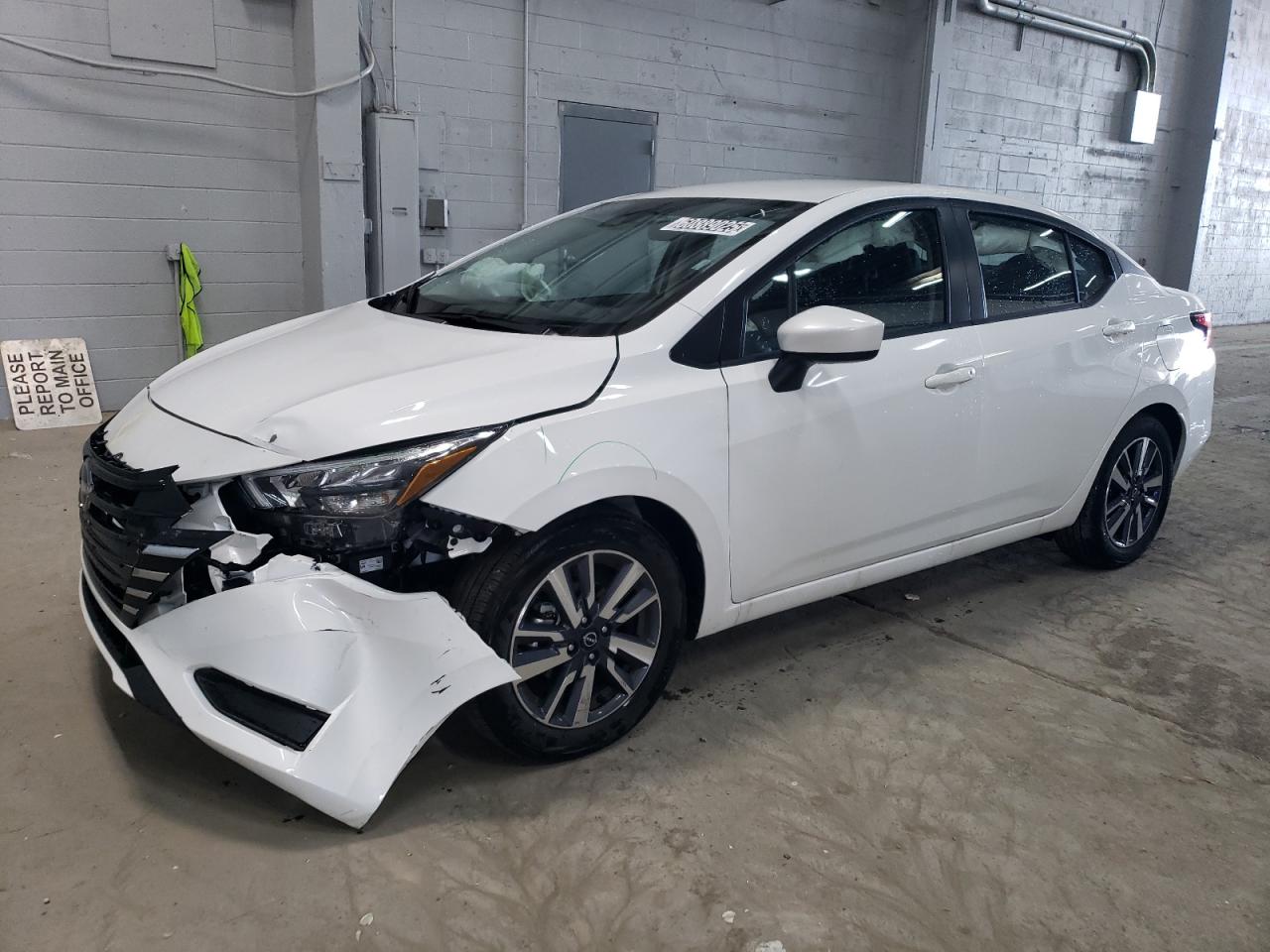 2025 Nissan Versa Sv продається в Fredericksburg, VA - Front End