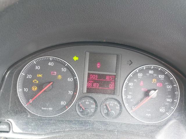 2005 VOLKSWAGEN GOLF S AUT