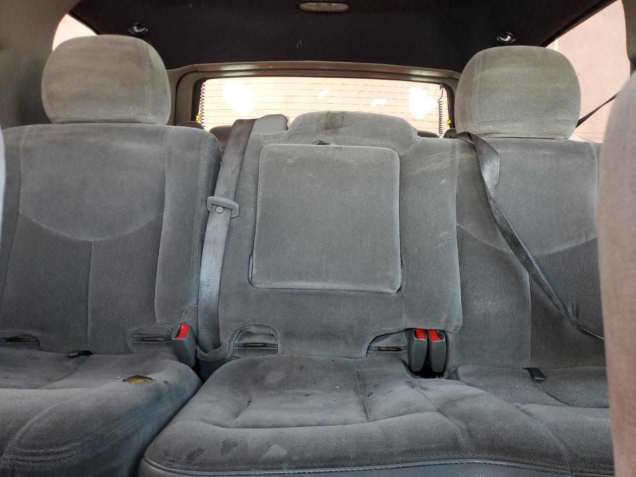 2005 GMC Yukon VIN: 1GKEC13V35R252973 Lot: 62532825