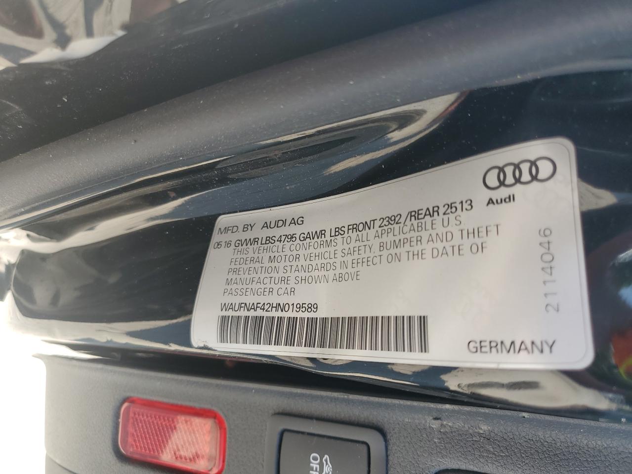 2017 Audi A4 Prestige VIN: WAUFNAF42HN019589 Lot: 59565065
