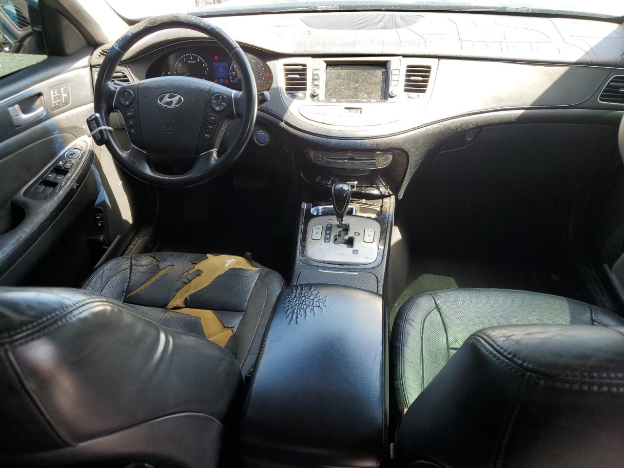 2013 Hyundai Genesis 3.8L VIN: KMHGC4DD6DU253540 Lot: 61496295