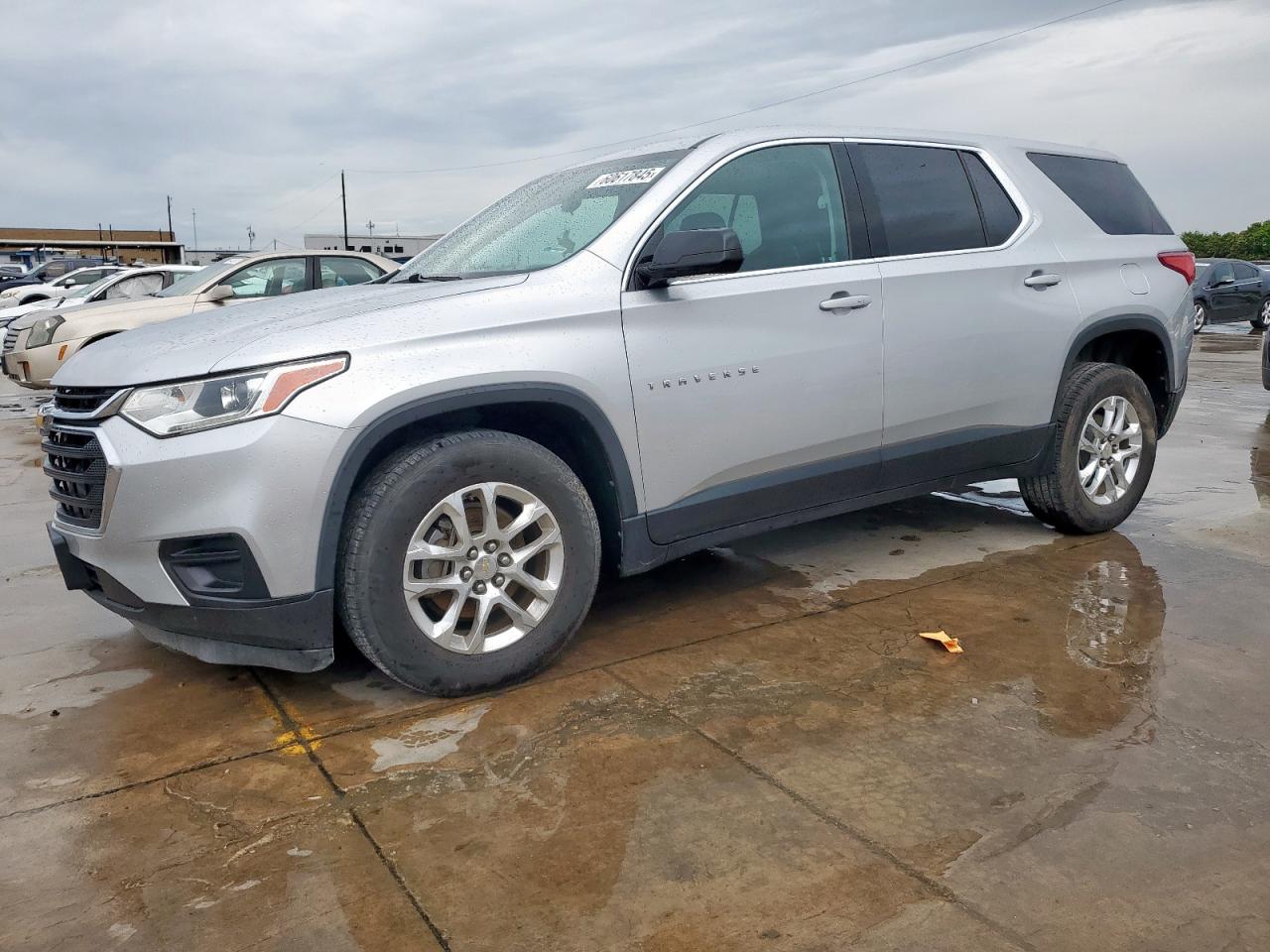 2019 Chevrolet Traverse Ls for Sale in Grand Prairie, TX - Rear End