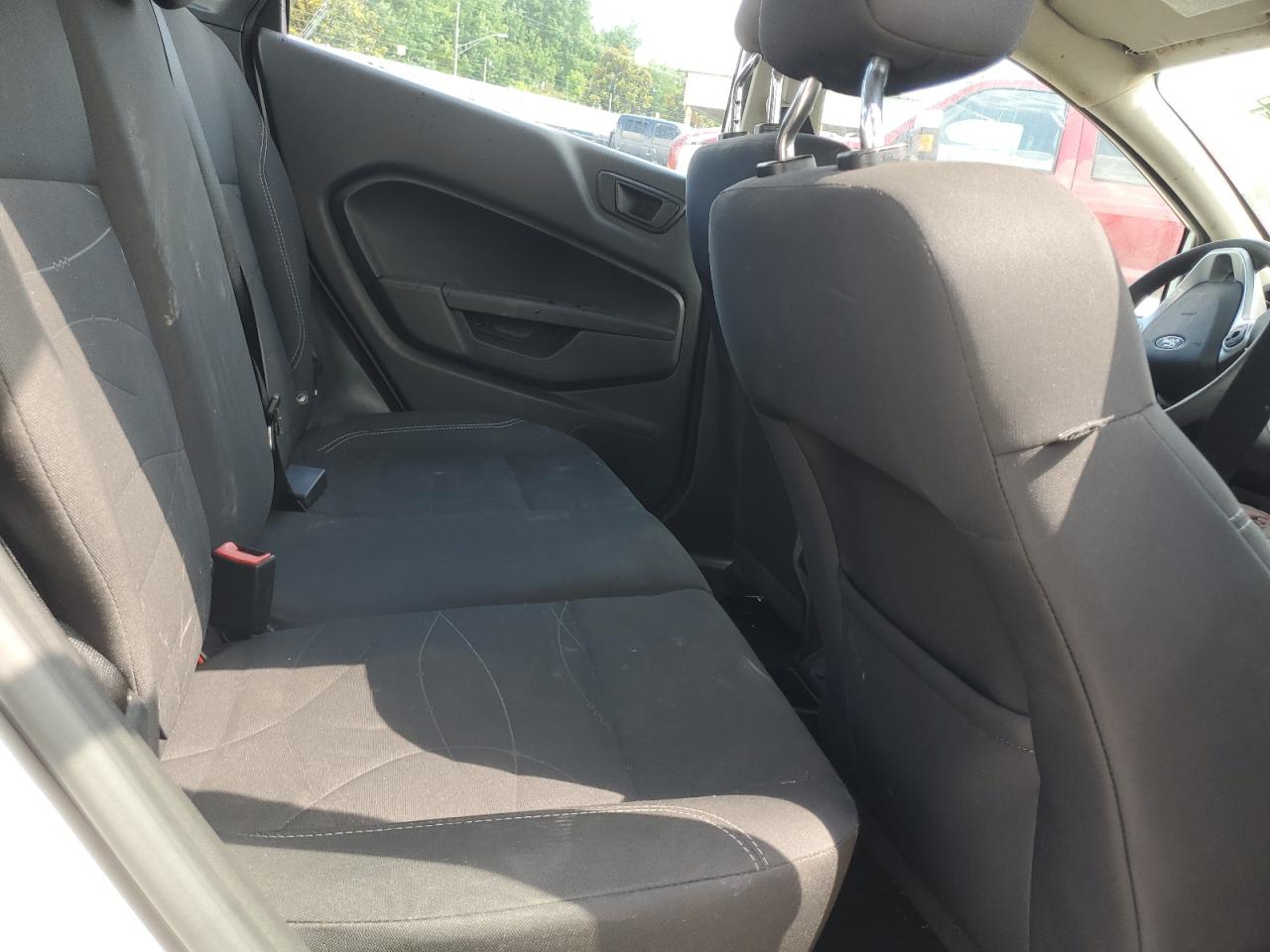 2019 Ford Fiesta Se VIN: 3FADP4BJ3KM108886 Lot: 62327835