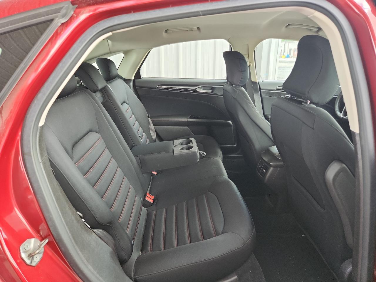 2016 Ford Fusion Se VIN: 3FA6P0H75GR142416 Lot: 62681165