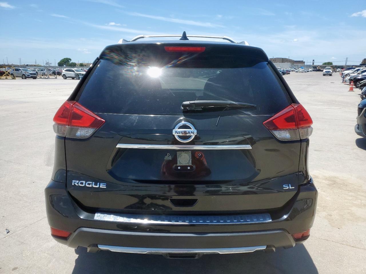 2018 Nissan Rogue S VIN: JN8AT2MT1JW467619 Lot: 62565985