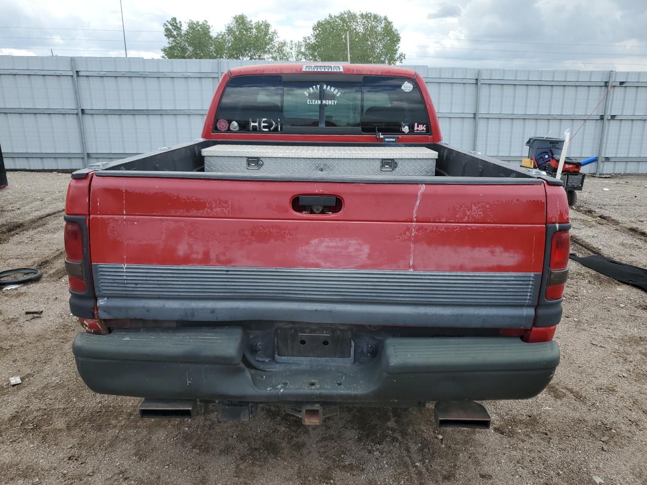 1999 Dodge Ram 1500 VIN: 3B7HC13Z1XG119997 Lot: 58844615