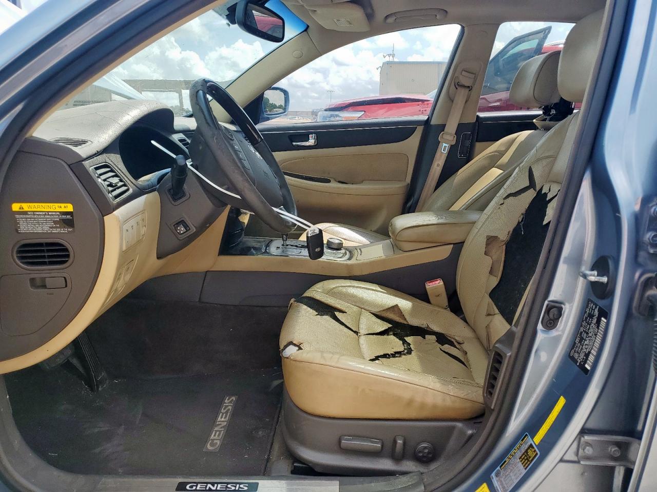 2010 Hyundai Genesis 4.6L VIN: KMHGC4DF5AU072331 Lot: 61832825