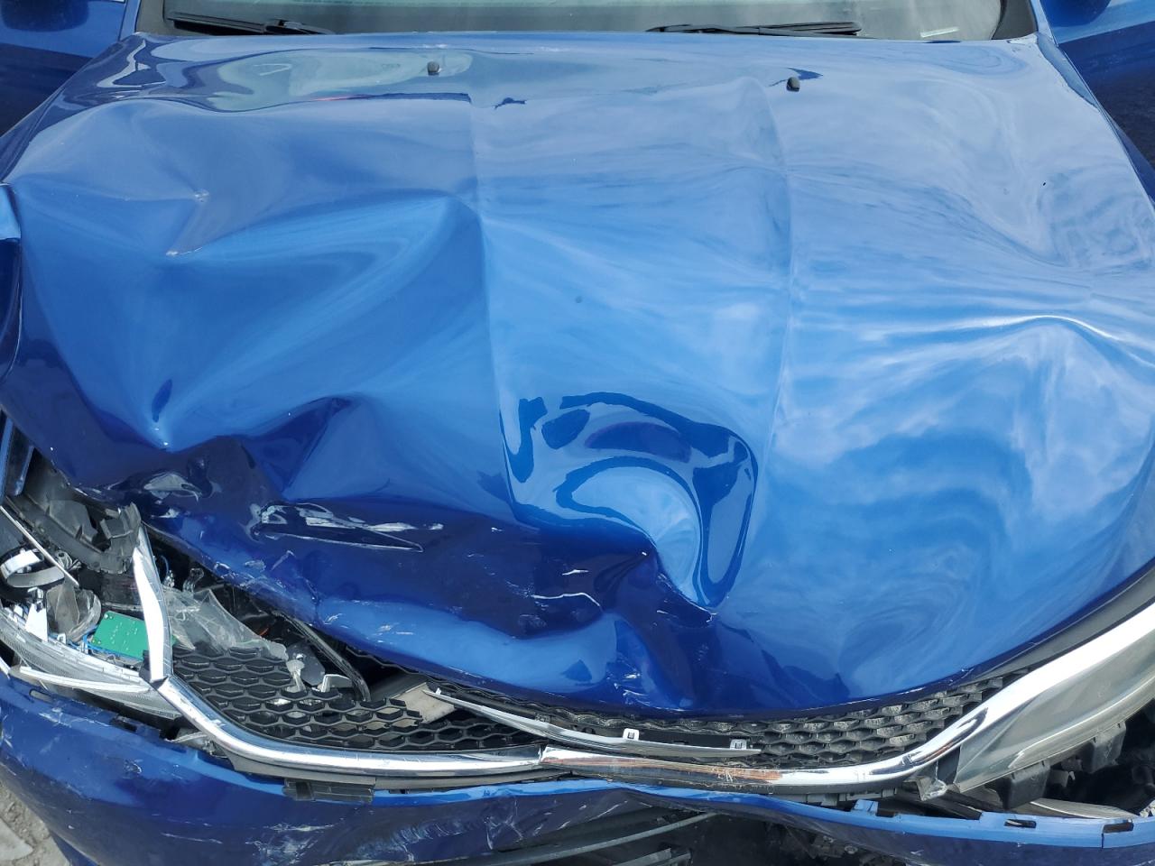 CHRYSLER 200 2015 VIN 1C3CCCAB4FN750572 фото 11