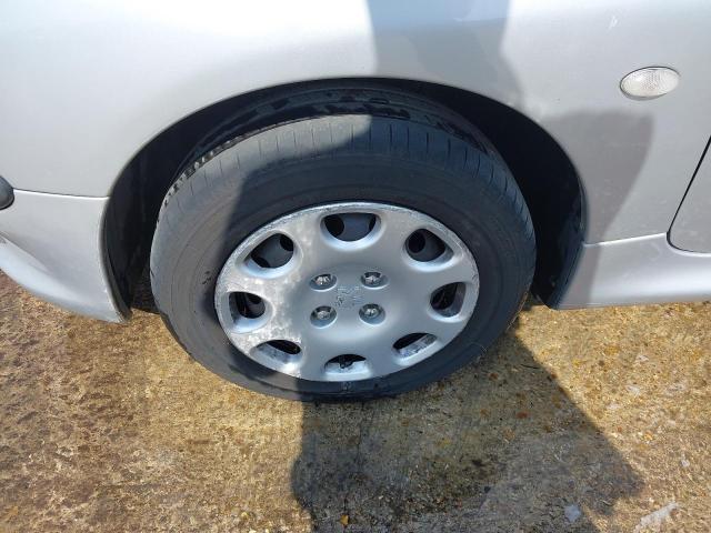 2004 PEUGEOT 206 ZEST