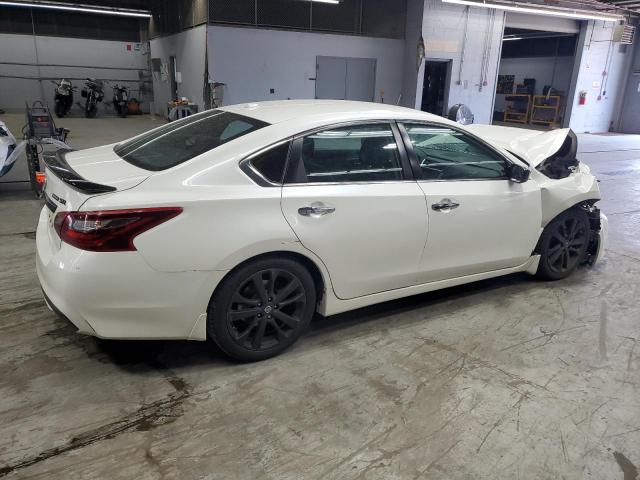  NISSAN ALTIMA 2018 Белы