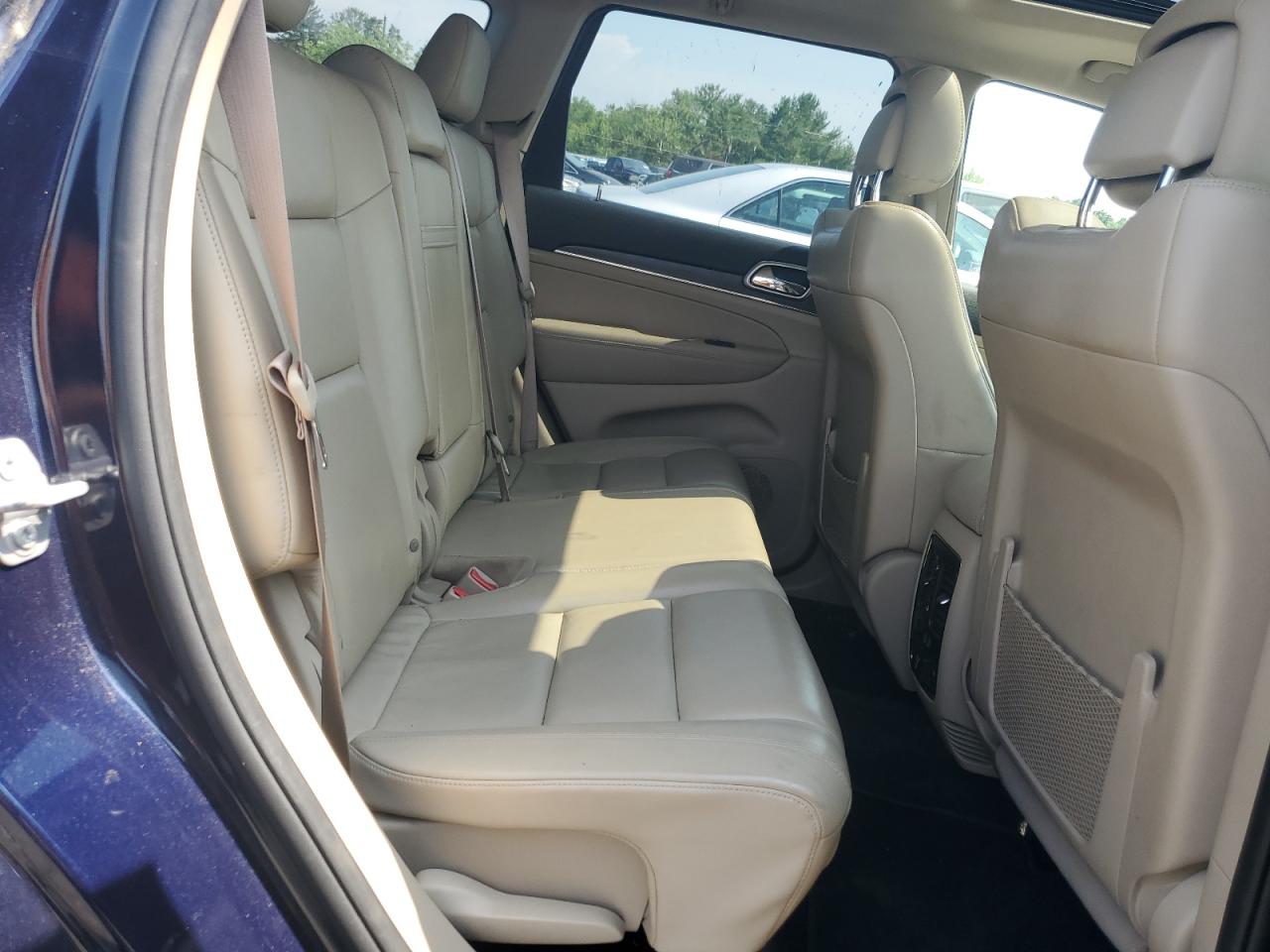 JEEP GRAND CHER 2017 VIN 1C4RJFBG8HC879484 photo 11
