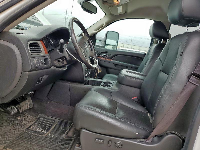  GMC SIERRA 2013 White