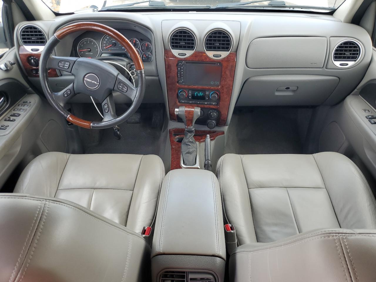 2008 GMC Envoy Denali VIN: 1GKET63M182114589 Lot: 61028085