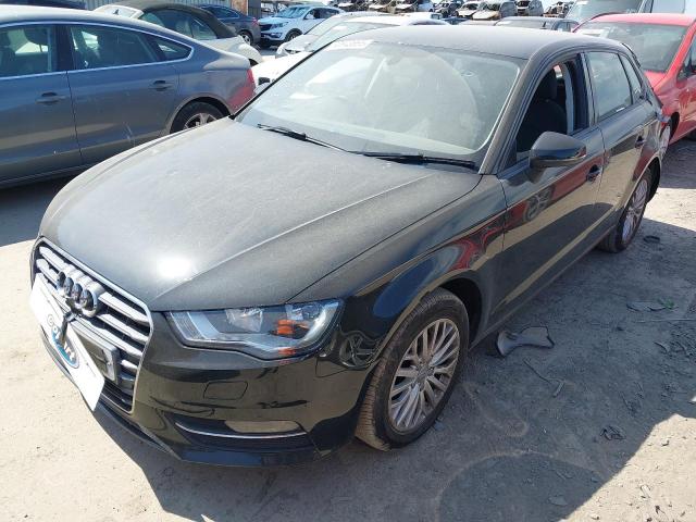 AUDI A3 SE TECH 2015