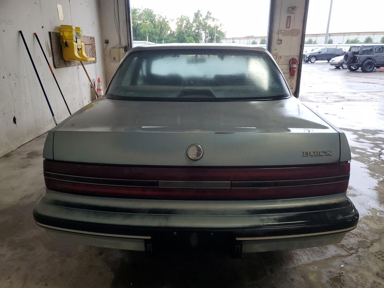 1992 Buick Century Special VIN: 3G4AG54N7NS629074 Lot: 61204275