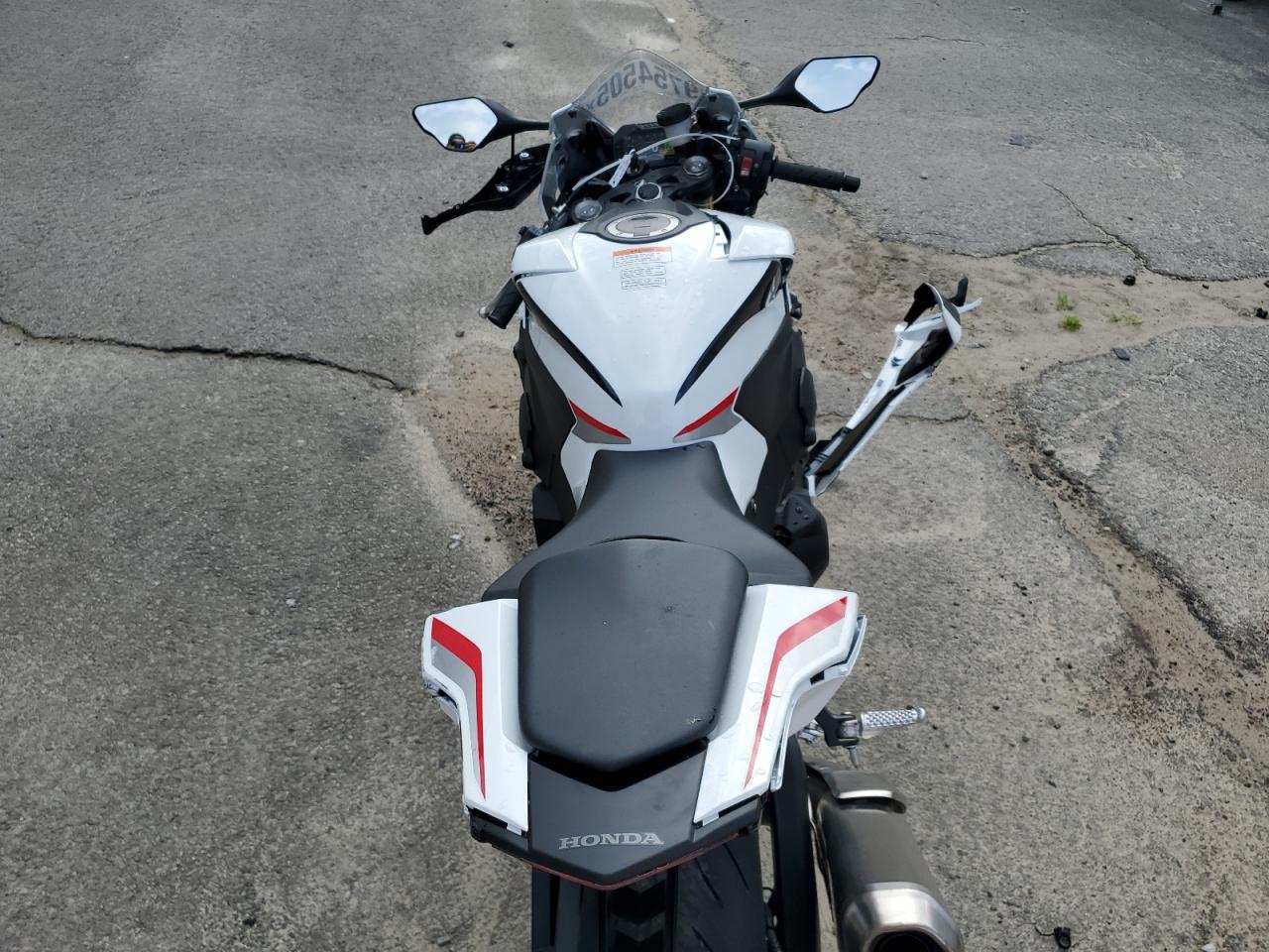 2025 Honda Cbr1000 Rr VIN: JH2SC7713SK800247 Lot: 59754505