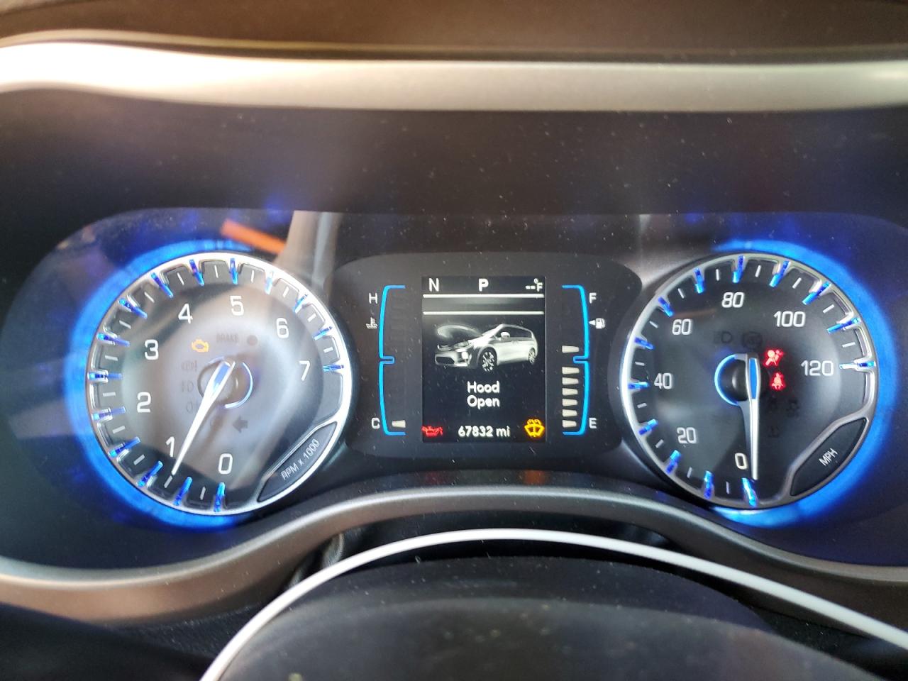 2018 Chrysler Pacifica Touring L VIN: 2C4RC1BGXJR110253 Lot: 59169875