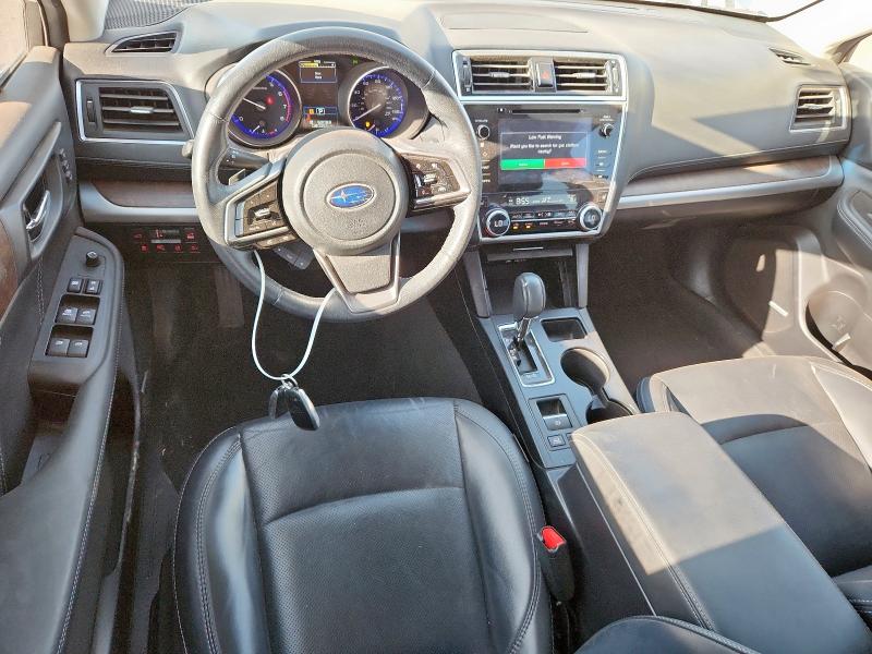  SUBARU OUTBACK 2019 Синий